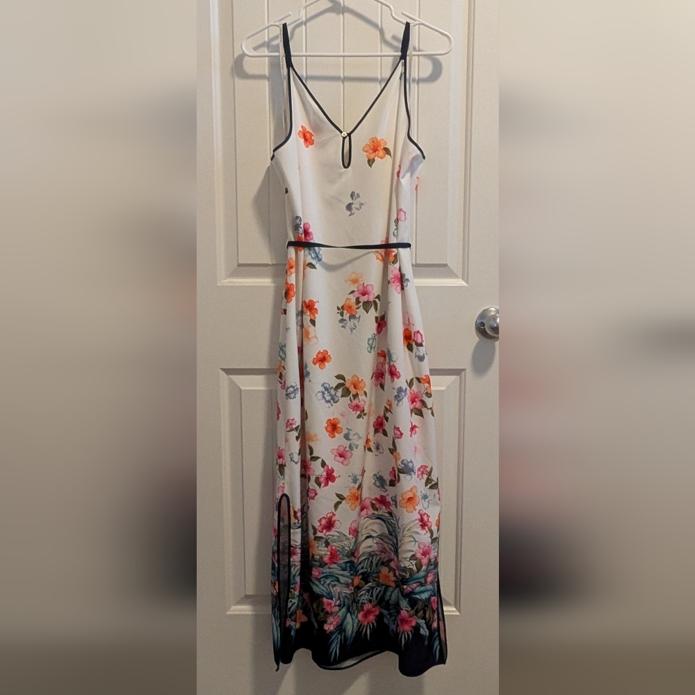 Floral Sleeveless Dress with Tie Waist - Picture 6 of 6